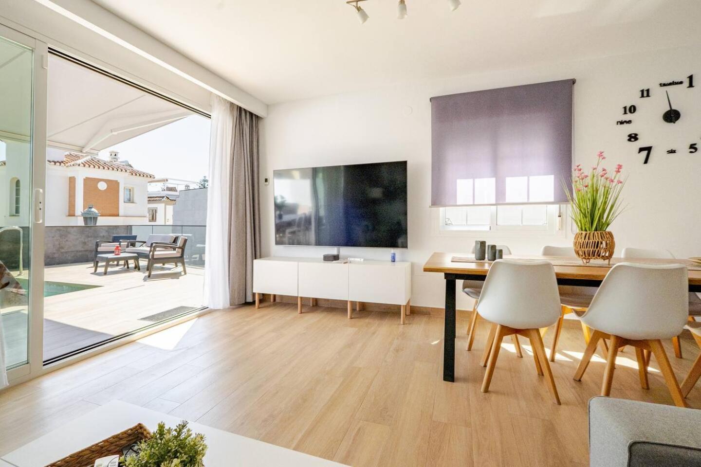 Villa Antonia Mar - Private & Heated Pool - Punta Lara Nerja Dış mekan fotoğraf